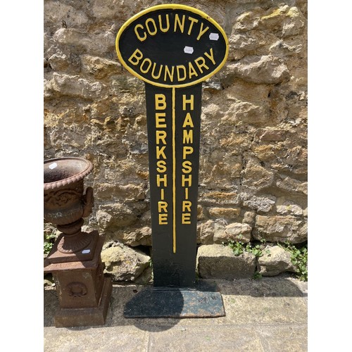 955 - A painted cast iron County Boundary sign, Berkshire/Hampshire, 125 cm high