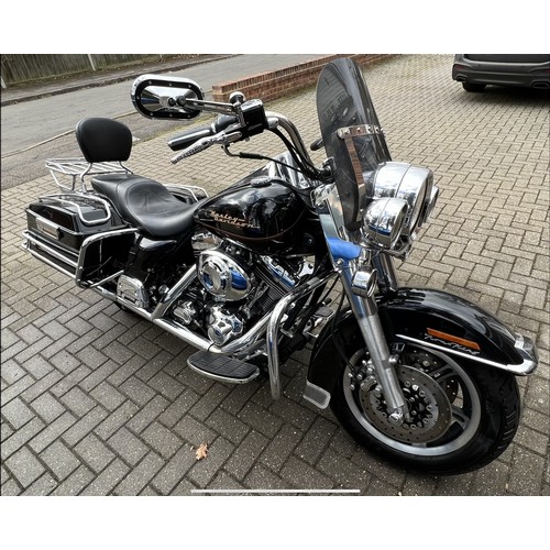 Kyosho 1/6 4944 Graupner Harley Davidson FLH-80 RC MOTORCYLE