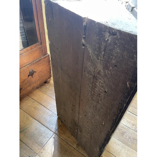 758 - An oak bureau, 90 cm wide, a wall shelf, an oak cupboard, and a corner cabinet (4)