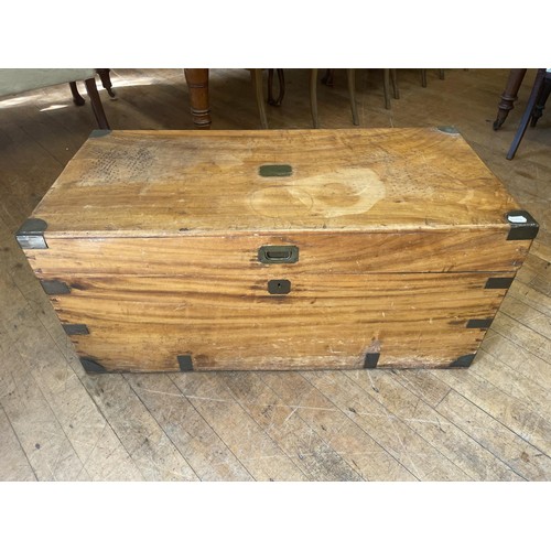 895 - A camphorwood and brass bound military style trunk, 97 cm wide