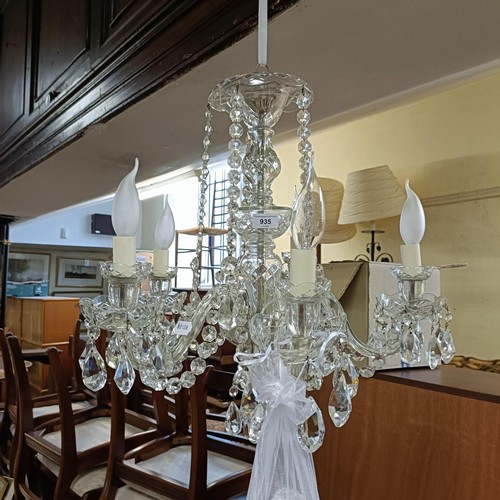 935 - A cut glass five branch chandelier, 45 cm diameter