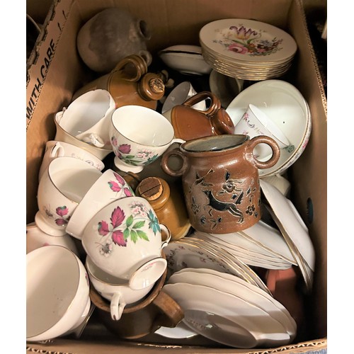 587 - A stoneware jar with twin handles, decorated dog, and assorted other ceramics (2 boxes)