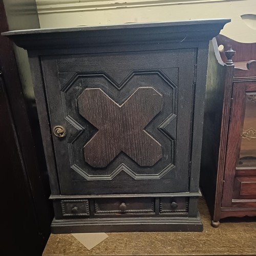 752 - A walnut smokers cabinet, 40 cm wide, an oak wall cabinet, and a stationery box (3)