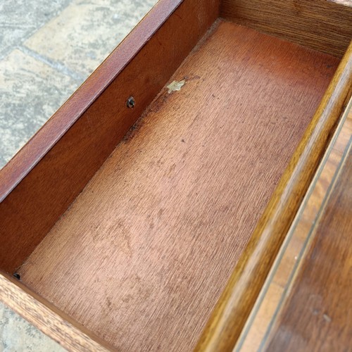 919 - A pair of mahogany bedside tables (2)