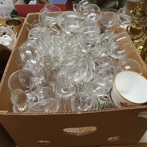 573 - Assorted ceramics and glass (2 boxes)