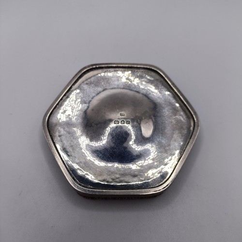 42 - An hexagonal silver dish, of good gauge, Omar Ramsden, London 1931, 2.2 ozt, 7.5 cm wide