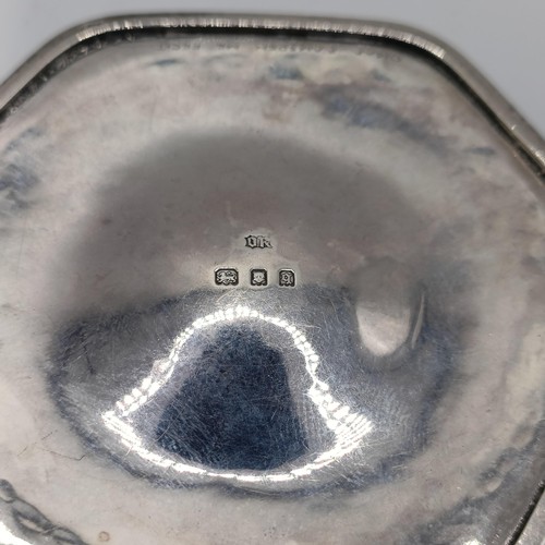 42 - An hexagonal silver dish, of good gauge, Omar Ramsden, London 1931, 2.2 ozt, 7.5 cm wide