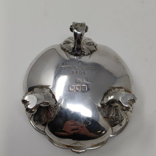 111 - An Edwardian silver salt, of good gauge, with a military type crest, Hunt & Roskell, London 1902, 5.... 