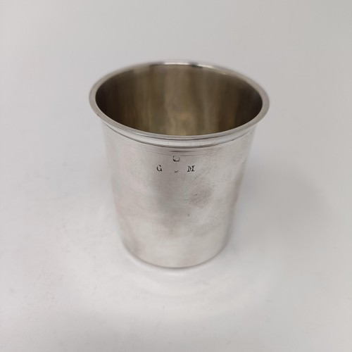 197 - An early 18th century provincial silver beaker, 7 cm high