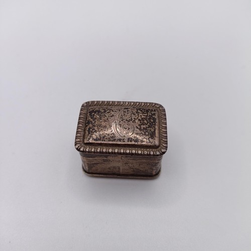 120 - An early 19th century nutmeg grater, of rectangular form, initalled, Birmingham 1816, 3 cm wide