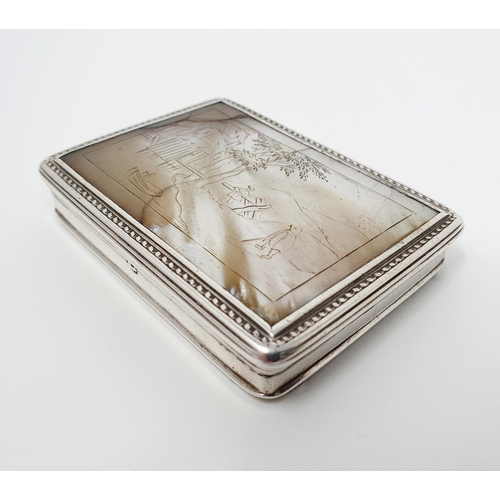 87 - An 18th century silver and mother of pearl snuff box, 7 cm wide