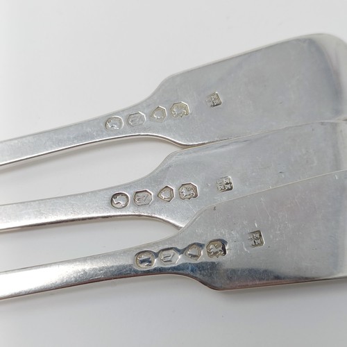 137 - A set of five Victorian silver fiddle pattern desert forks, London 1859