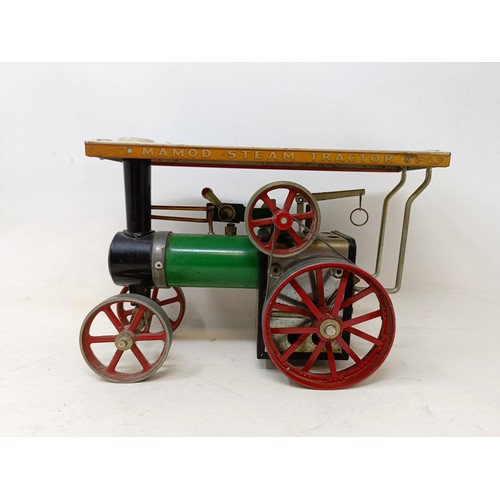 410 - A Wilesco steam engine, boxed, and a Mamod steam engine (2)