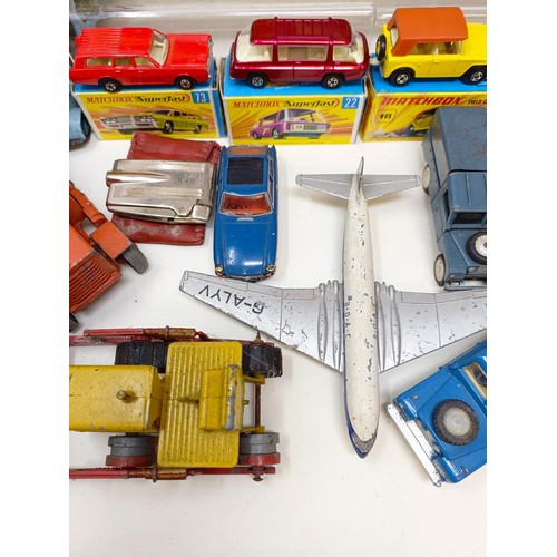 441 - A group of Matchbox Superfast Toy Cars, No 22, 66, 56, 32, 18, 40, 37,  9, 52, 4, 53, 23, 14, and 73... 