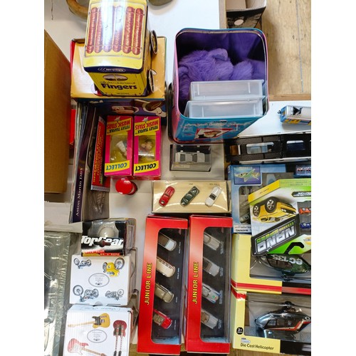 452 - A tinplate Chad Valley Soccer Stadium, assorted die-cast models and other items, some boxed (3 boxes... 