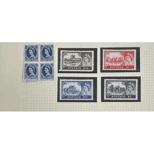 63 - Great Britain - 1952-1959 Wildings unused collection in blocks of four including Graphite issues and... 