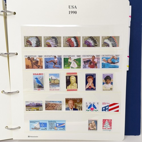 3 - An USA collection of stamps, mostly mint, and including mini-sheets, in six albums (6)