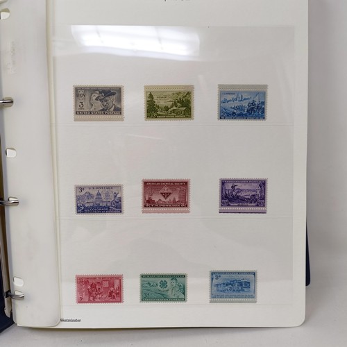 3 - An USA collection of stamps, mostly mint, and including mini-sheets, in six albums (6)