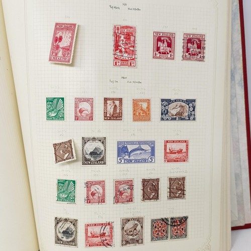 7 - A good Simplex stamp album of Commonwealth stamps, QVR onwards, including Australia, Canada, Ceylon,... 