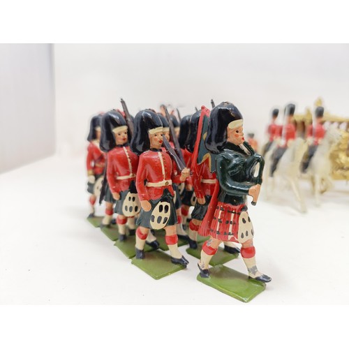 450 - Assorted Britains type soldiers