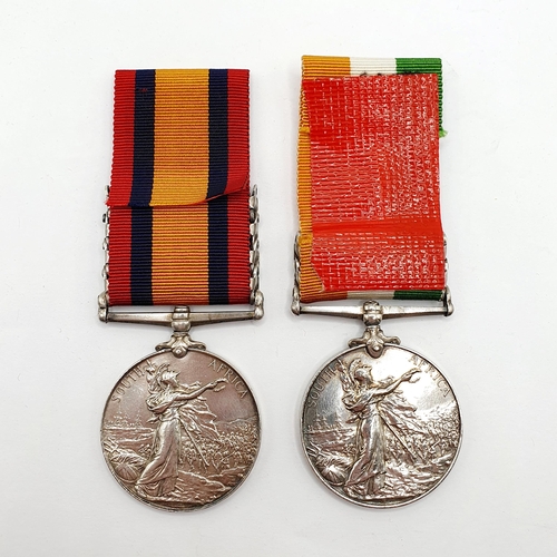 176 - A pair of medals, comprising a Queen's South Africa Medal, with Cape Colony, Orange Free State, Tran... 