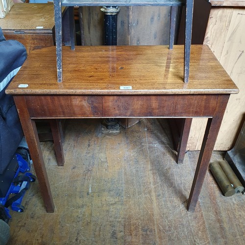 532 - A 19th century oak hanging corner cupboard, 68 cm wide, an Edwardian chest of five drawers, a tripod... 