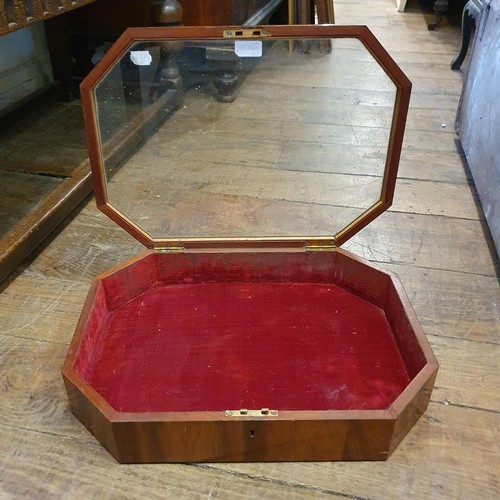 531 - A late 19th/early 20th century walnut table top display cabinet, 49 cm wide