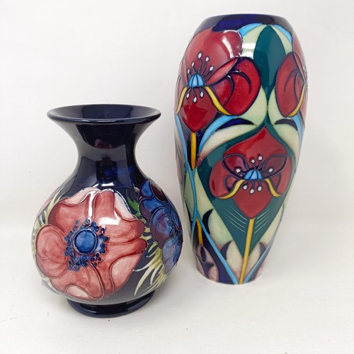 337 - A Moorcroft Pottery vase, decorated anemone, 12.5 cm high, and another Moorcroft vase, 2007, 18.5 cm... 