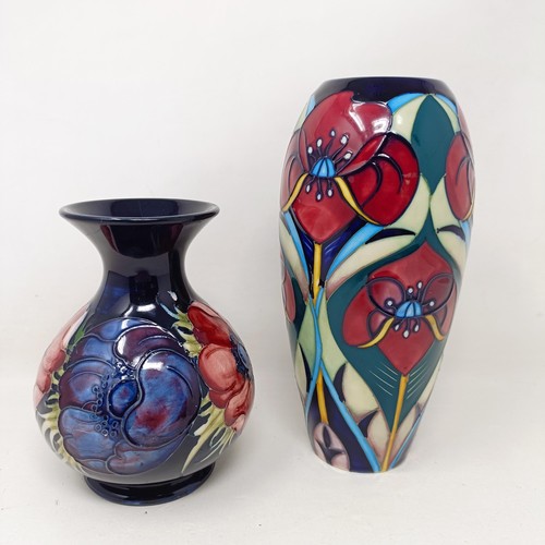 337 - A Moorcroft Pottery vase, decorated anemone, 12.5 cm high, and another Moorcroft vase, 2007, 18.5 cm... 