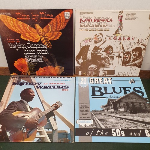 407 - Muddy Waters, I’m Ready, vinyl LP record, and assorted other Blues records  
Provenance: From a larg... 