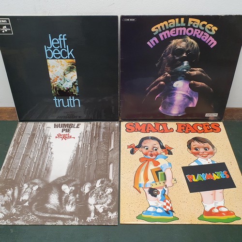 425 - Fleetwood Mac, Black Magic Woman, vinyl LP record, and assorted other vinyl records contained within... 