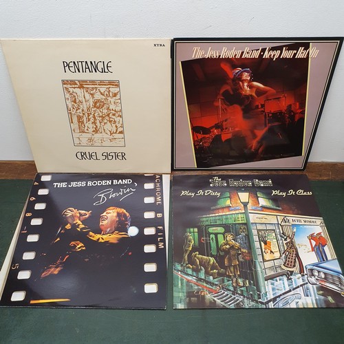 430 - Cat Stevens, Foreigner, vinyl LP record, and assorted other vinyl records 
Provenance: From a large ... 