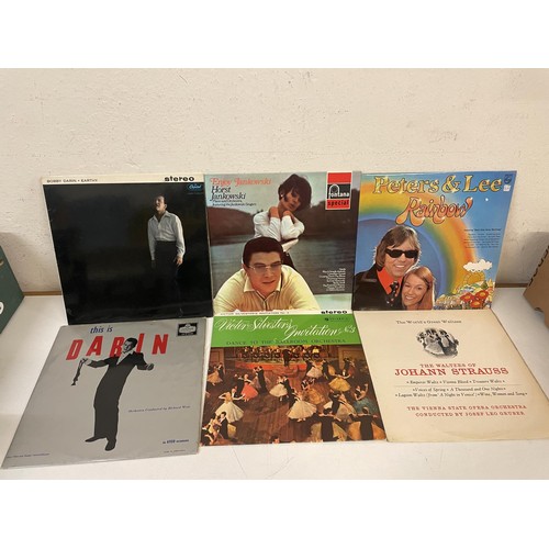 415 - Assorted vinyl LP records, folk, classical and other genres (2 boxes) 
Provenance:  From the estate ... 