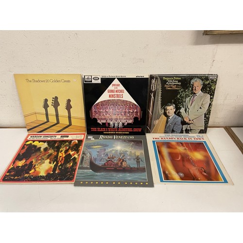 415 - Assorted vinyl LP records, folk, classical and other genres (2 boxes) 
Provenance:  From the estate ... 