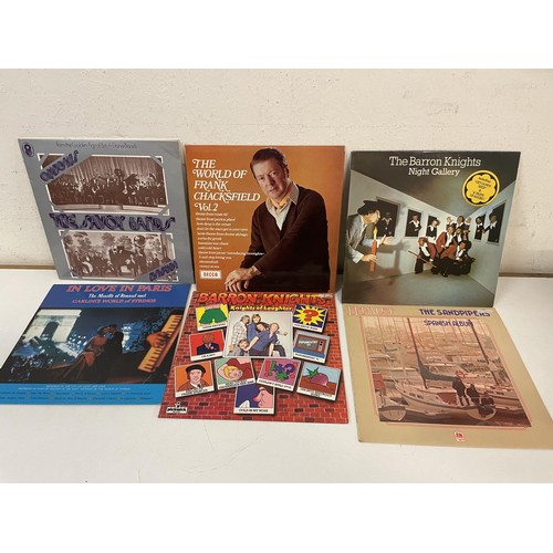 415 - Assorted vinyl LP records, folk, classical and other genres (2 boxes) 
Provenance:  From the estate ... 