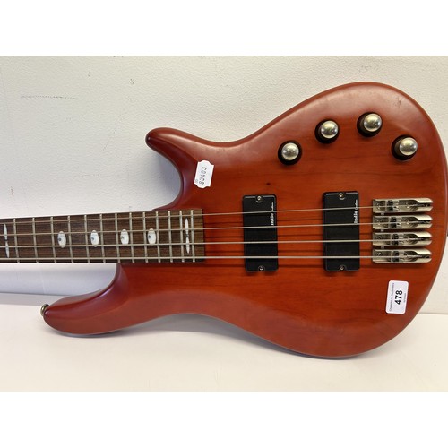 478 - An Indie bass electric guitar