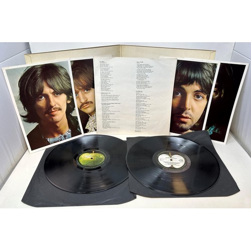 439 - The Beatles The White Album, No 0363850, and For Sale, Revolver, Sgt Peppers Lonely Hearts Club Band... 