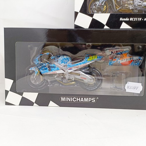 1010 - A Minichamps 1:12 scale Honda NSR 500 Mugello 2001 limited edition Valentino Rossi signed motorcycle... 