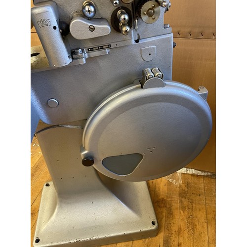 500 - A Zeiss Icon, Perles Magnarc cinema projector, 197 cm high x 150 cm wide approx.
Provenance:  From a... 