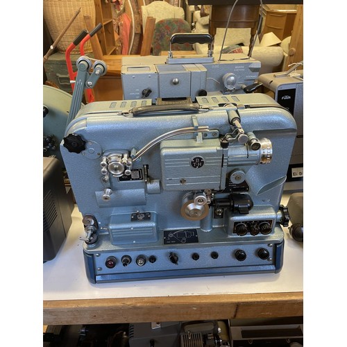 509 - A BTH portable projector, and assorted other projectors and related items (qty)  Provenance:  From a... 