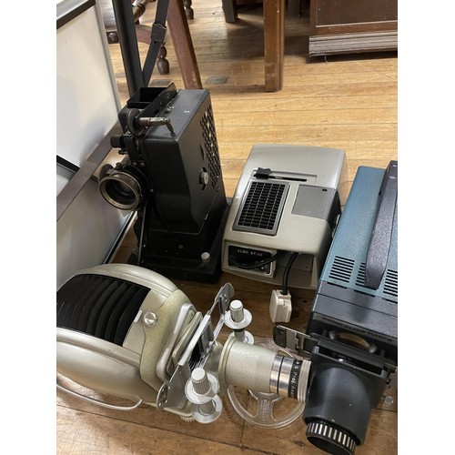 513 - An Aldis projector, projectors and assorted other items (qty)    Provenance:  From a vast single own... 