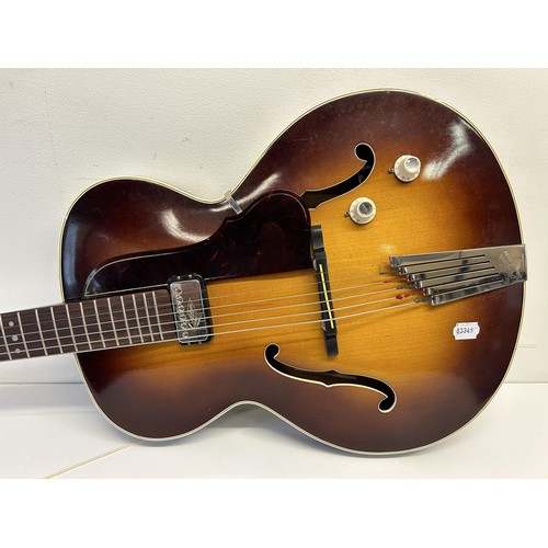 481 - A Hofner electric guitar, in a case