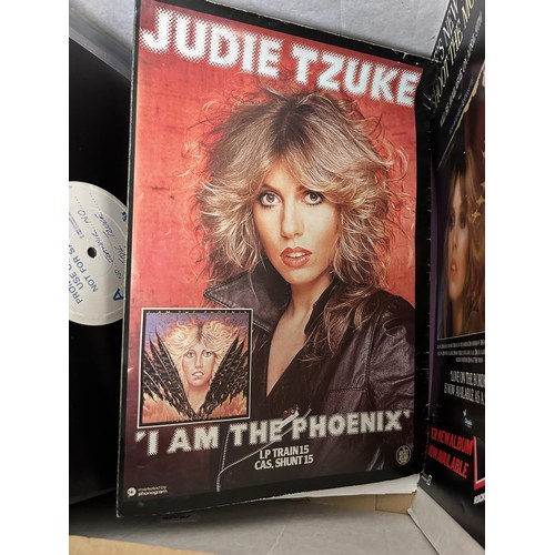 403 - Judie Tzuke assorted vinyl LPs, singles, programmes and other memorabilia (box)