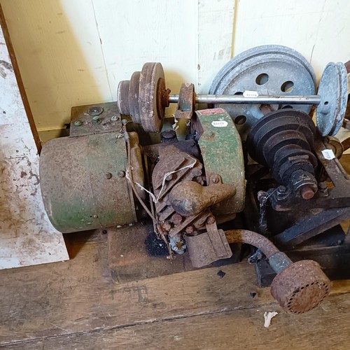 1174 - A Climax engine, pulley wheels and a Warco polishing wheel (qty)