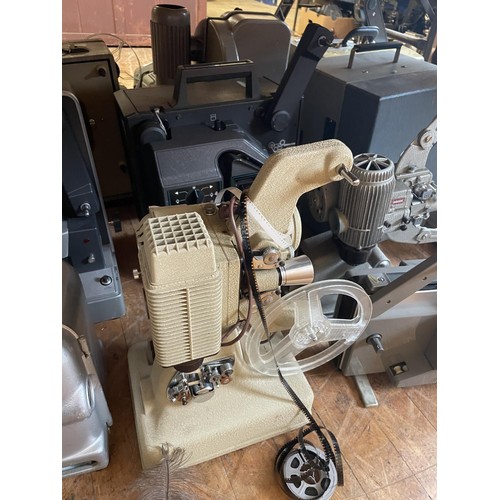 557 - A Bell & Howell Filmosound TQI projector, assorted projectors and related items (qty)  Provenance:  ... 