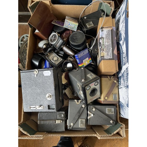 532 - A Ensign box camera, assorted other cameras and related items (box)  Provenance:  From a vast single... 