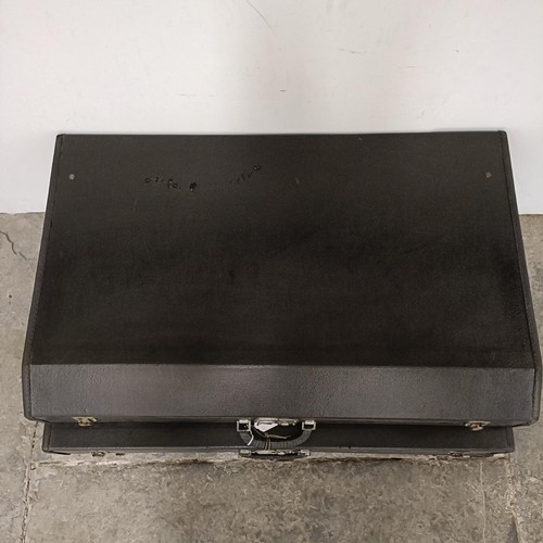 1156 - A set of three vintage Brooks suitcases, with plated fittings, probably originally contained in a la... 