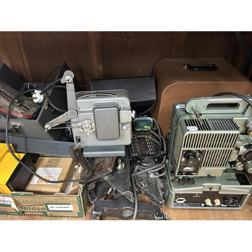 591 - A Siemens projector, assorted projector parts and related items (qty)   Provenance:  From a vast sin...