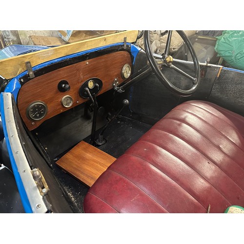 27 - 1925 Bullnose Morris
Registration number BF 9946
Blue and black with a red interior
The previous own...