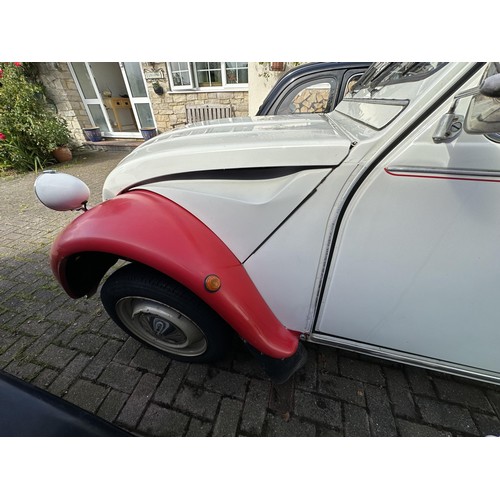 28 - 1990 Citroen 2CV6 Special
Registration number G438 NGK
Chassis number VF7AZKA00KA366225
Engine numbe...